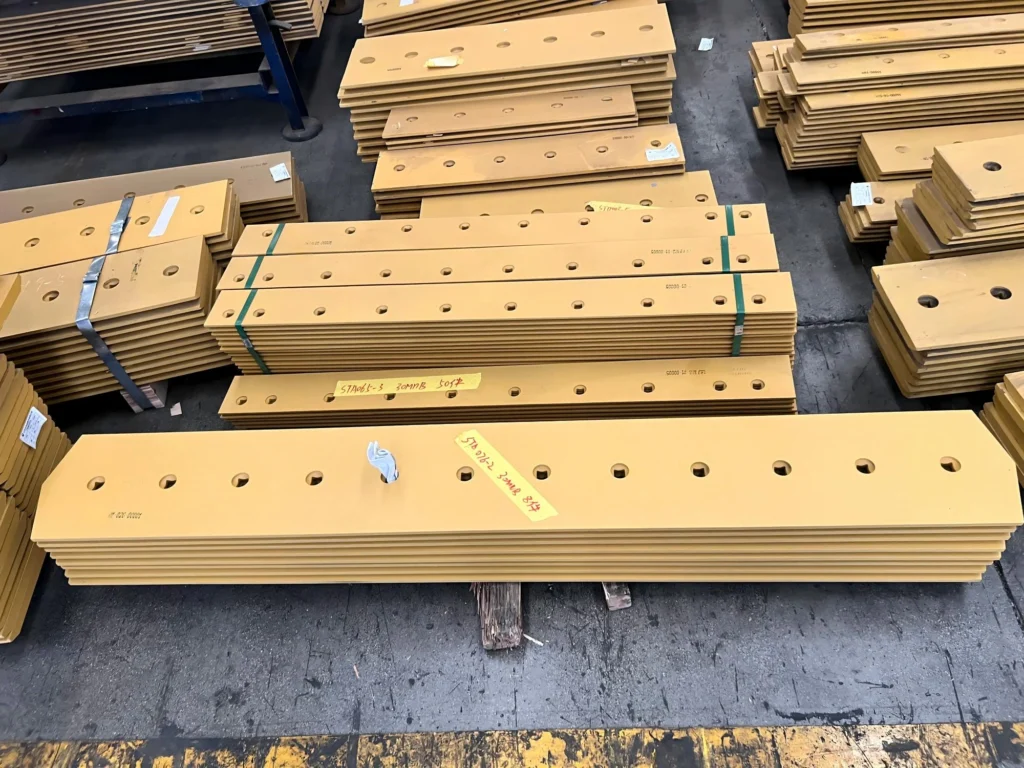 komatsu cutting edge